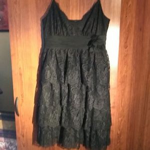 Max and Cleo Elegant Black Lace Dress Size 4